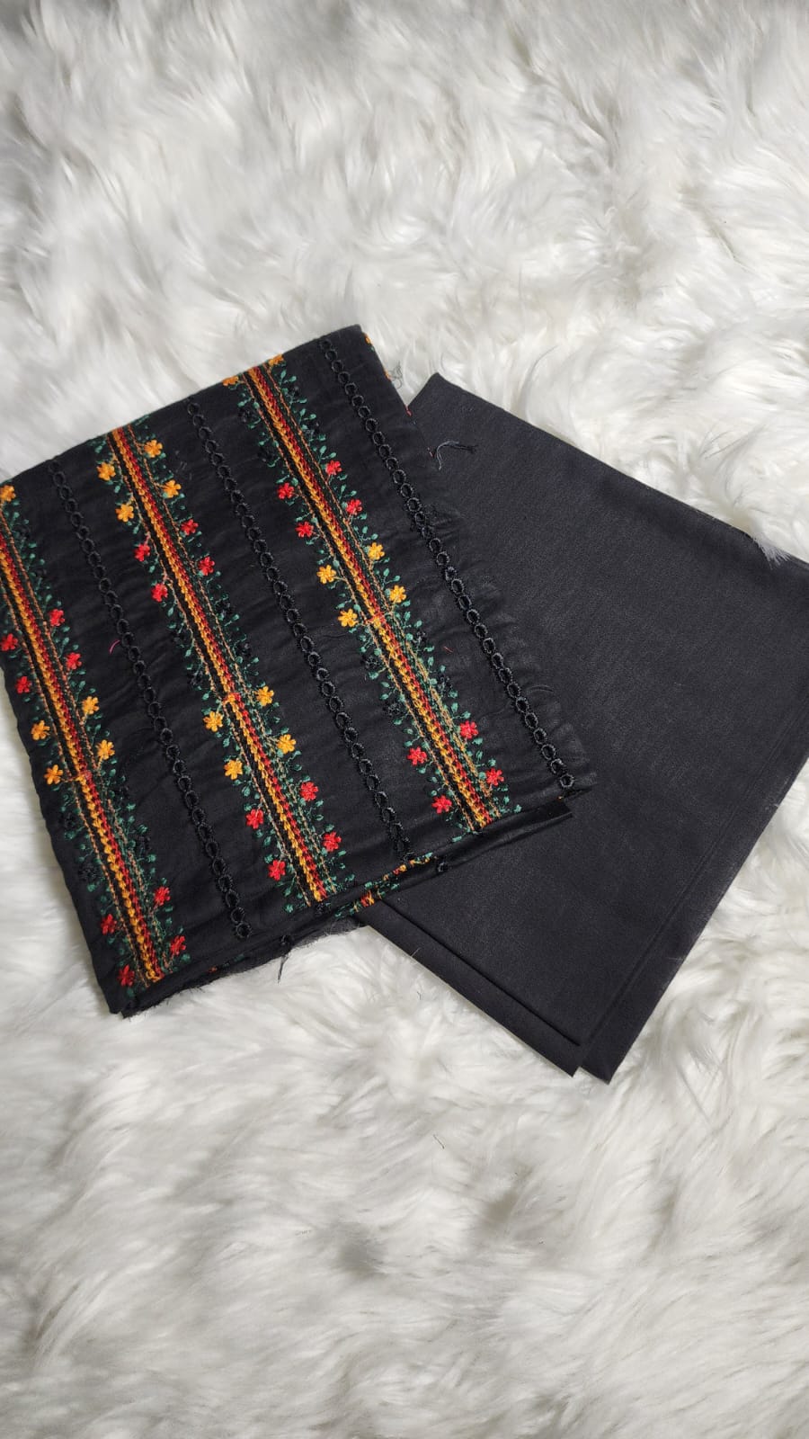 WhatsApp Image 2026-06-13 at 7.18.31 AM (1) Embroidered lawn 2piece - Image 1