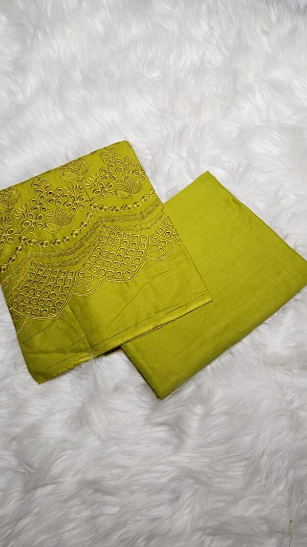 Embroidered lawn 2 piece