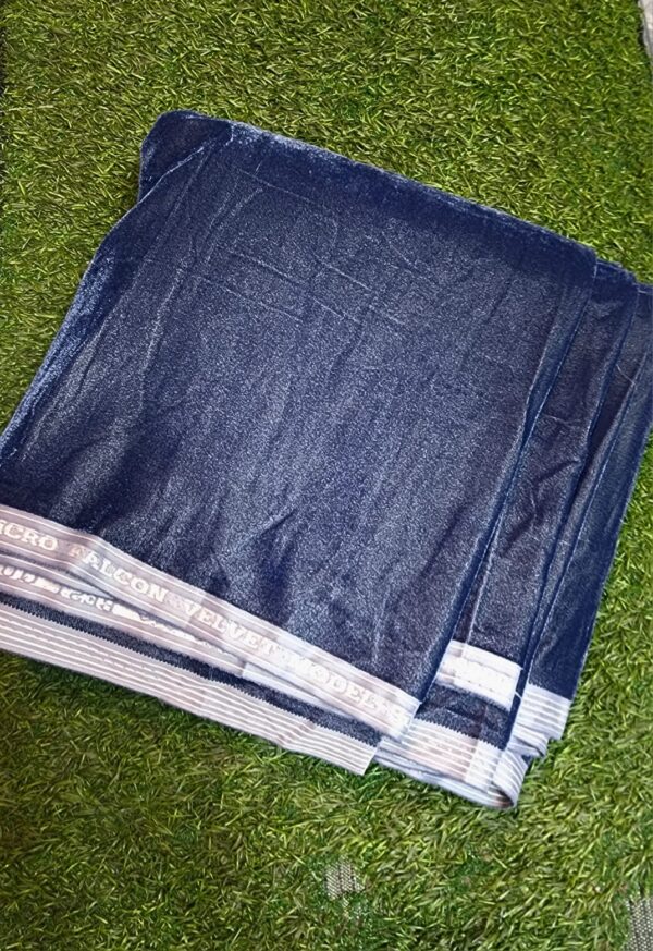 PLAIN VELVET 2026