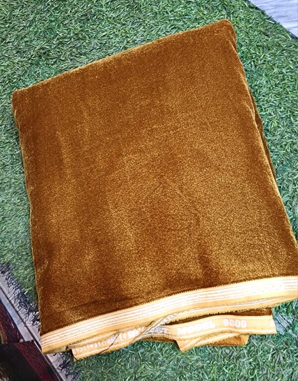 PLAIN VELVET 2026